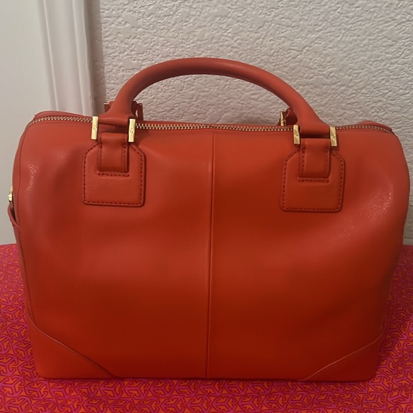 Tory Burch Robinson satchel - Picture 8 of 16